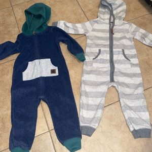 Carter’s Winter Sweater Zip-Up Onesie’s, Size 18 Months